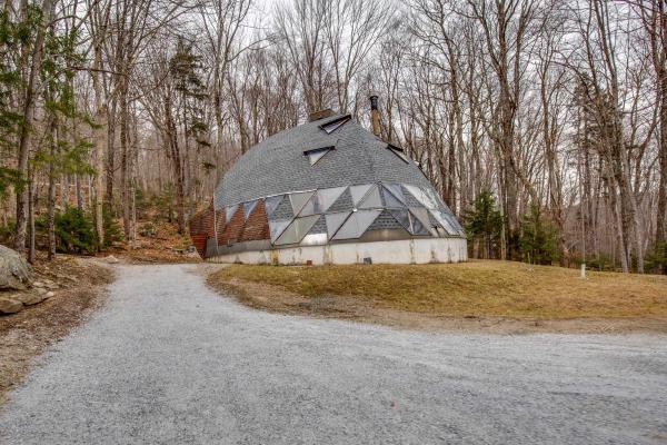 607 Rim Road