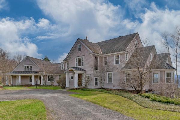 601 Sarum Hill Lane