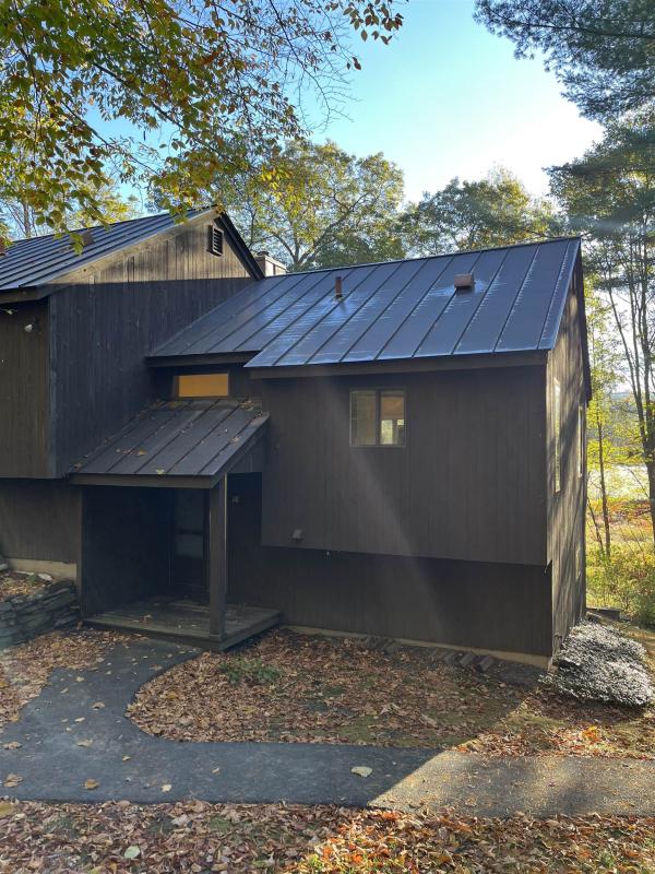 401 Old Quechee Road