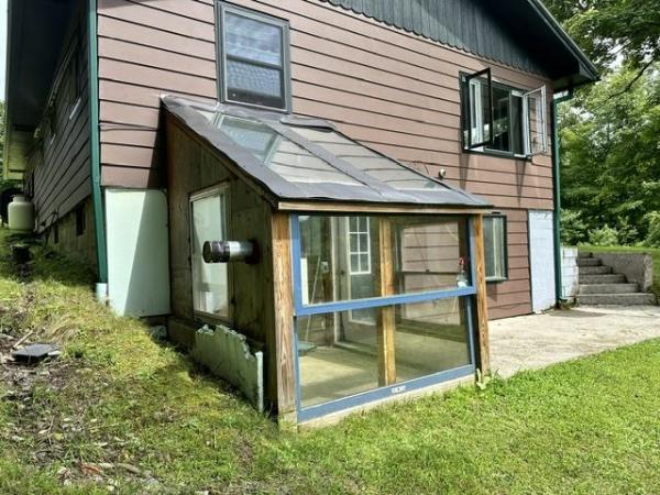 Single Family in Hyde Park VT