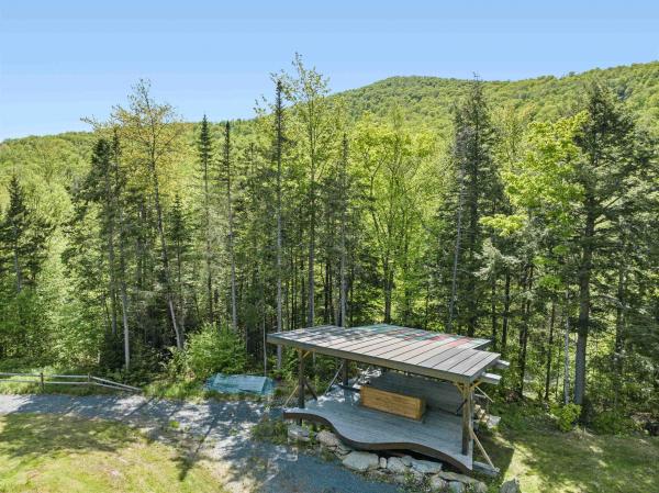 512 Woodbury Mountain Road