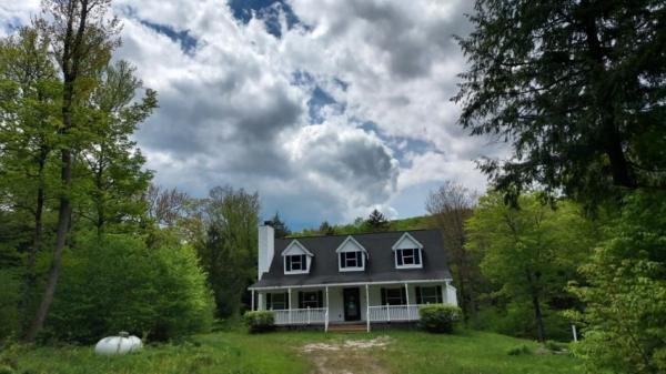 1040 Rue Madeline Road