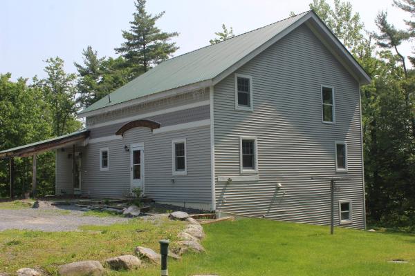 100 Ledge Lane