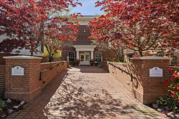 60 Winooski Falls Way