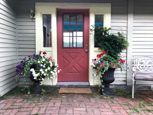 Single Family in Craftsbury VT