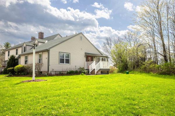 31 Evergreen Lane