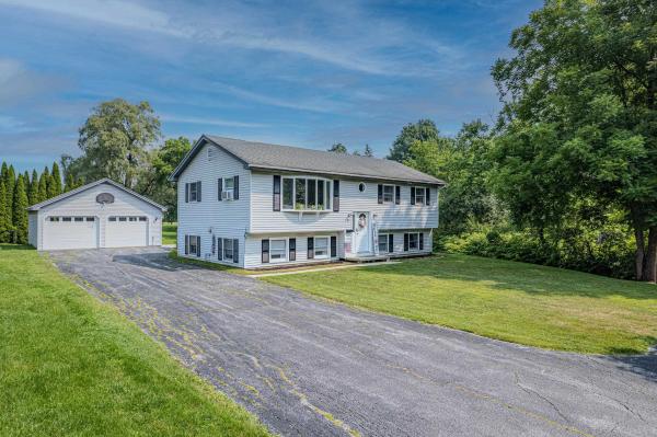 85 Engrem Avenue