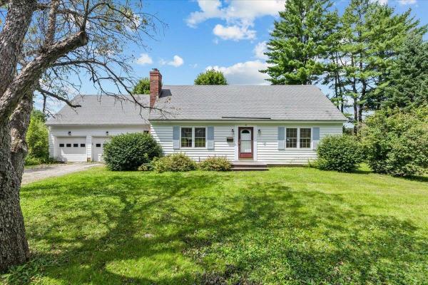 33 Colonial Drive