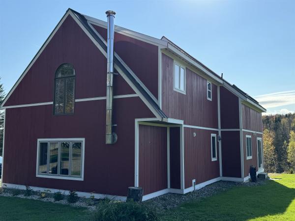 Single Family in Wolcott VT