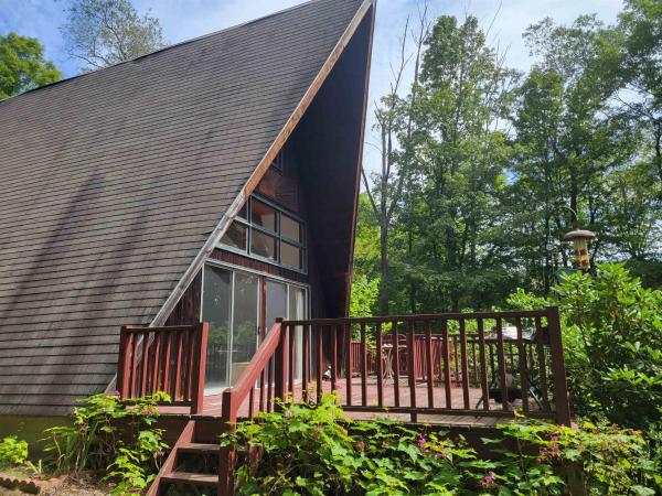 307 South Mountain Road