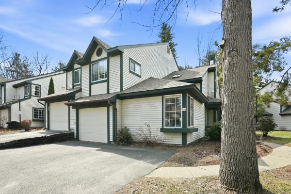 36 Lake Forest Drive