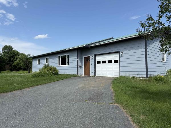 Single Family in Morristown VT