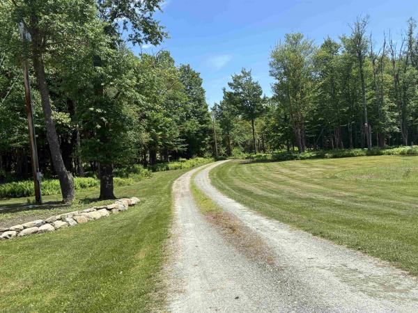 Single Family in Craftsbury VT