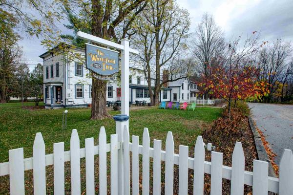5267 Main Street 5267 Main Street
