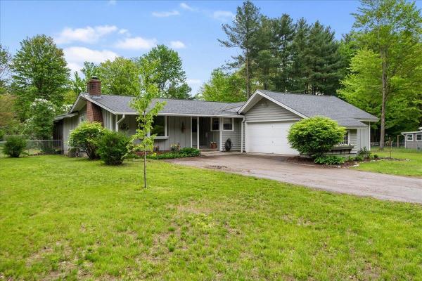 201 North Brownell Road