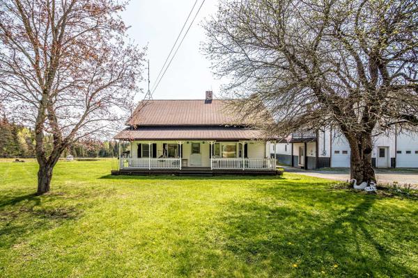 472 Shores Hill Road