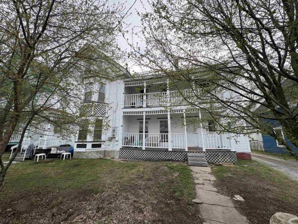 72 Williams Street