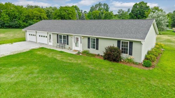38 Boone Drive