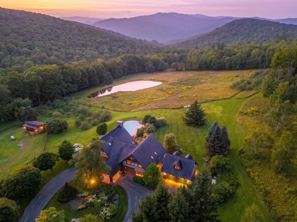 2358 Long Hill Road