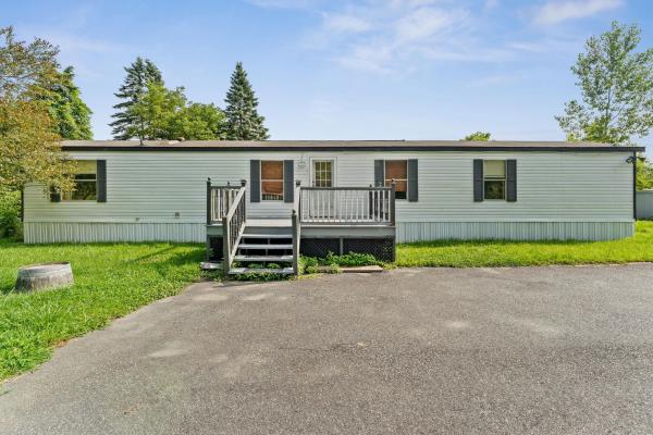 31 Lawrence Avenue