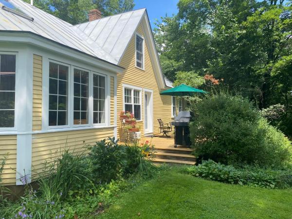 51 Hook Road