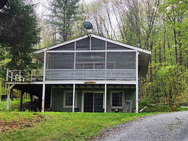 119 Columbia Drive