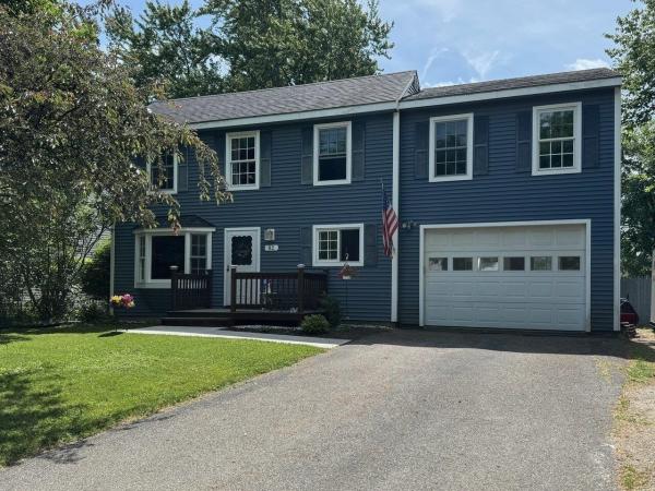 82 Oakwood Drive