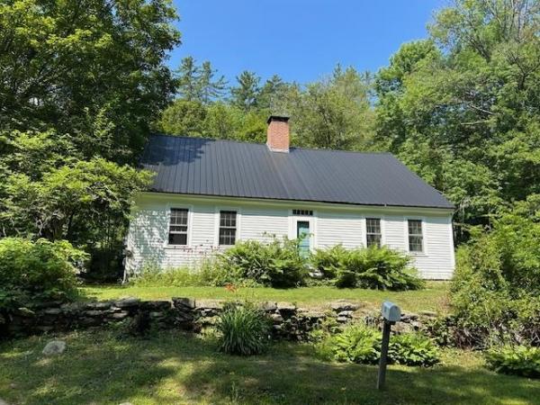 85 Browns Road