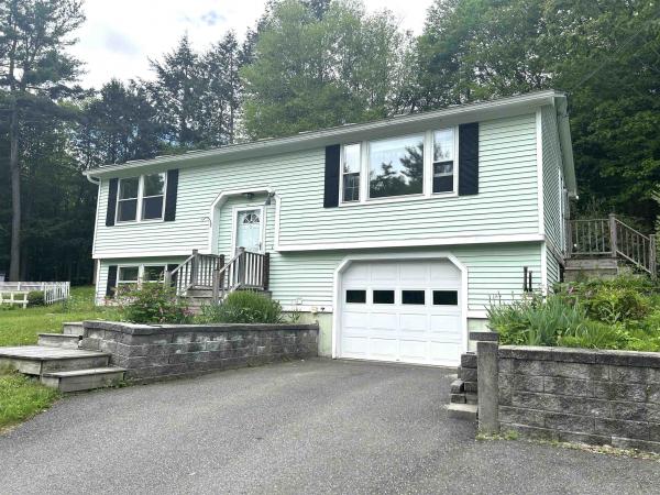 34 Hampshire Circle