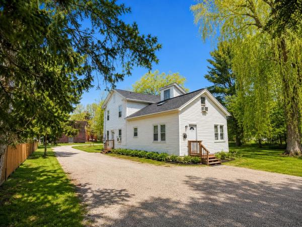 1963 Forest Dale Road