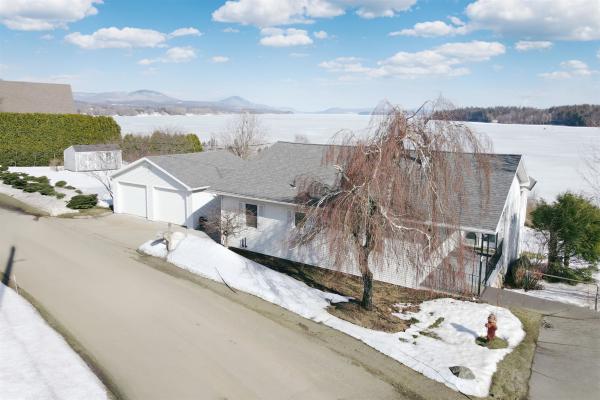 362 Farrant Street