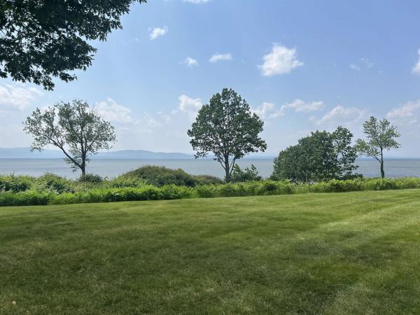 28 Northshore Drive