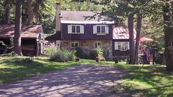 204 Blue Brook Road