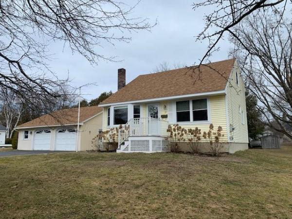 77 Engrem Avenue