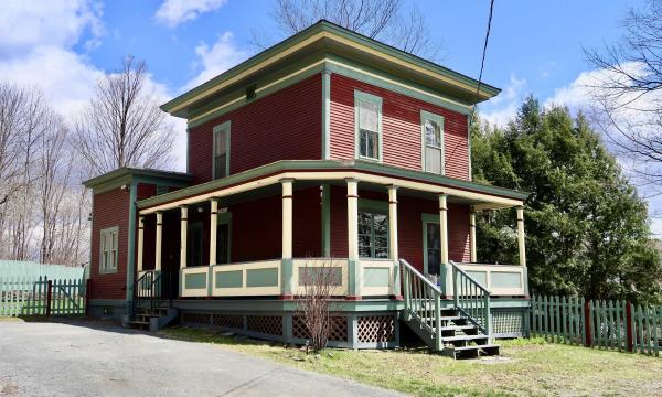 128 High Street