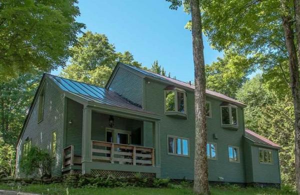 2275 West Hill Road 2275 West Hill Road