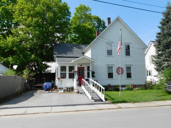 8 Center Street