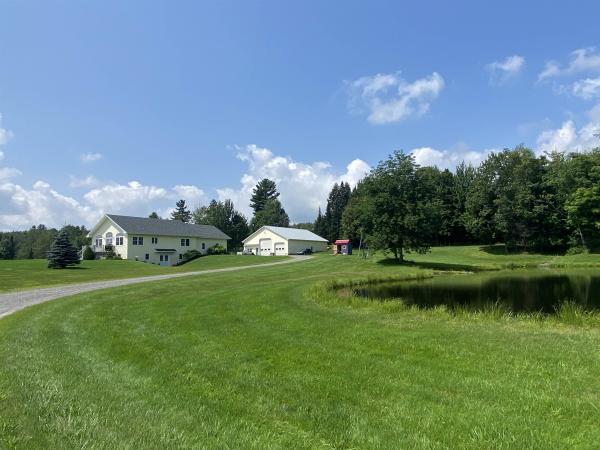 Single Family in Troy VT