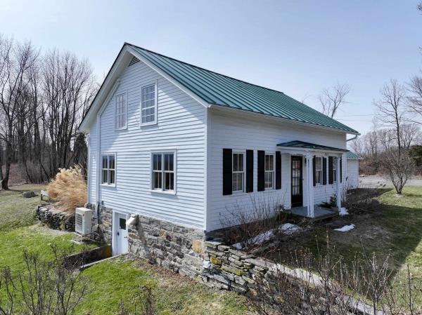 1011 Vermont Route 125