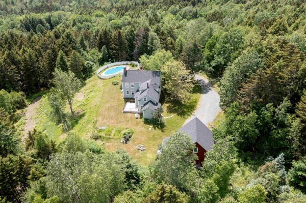 513 Deer Brook Way