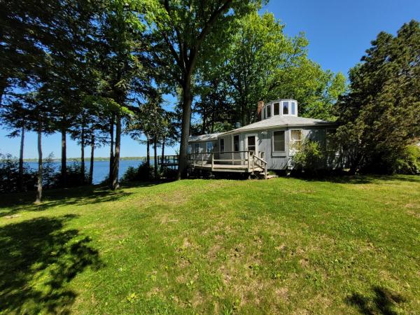 144 Lakewood Drive