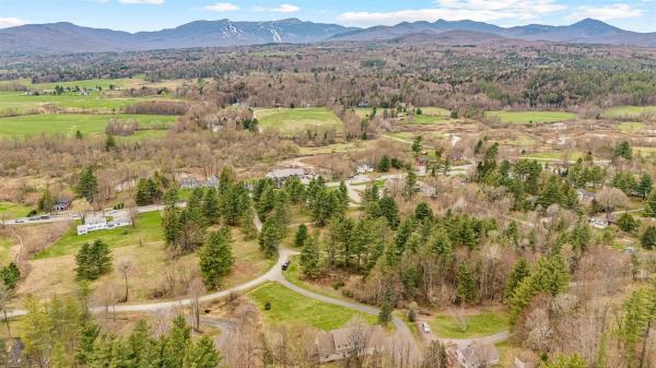 Single Family in Stowe VT