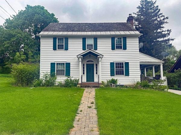 8 Kingsley Avenue