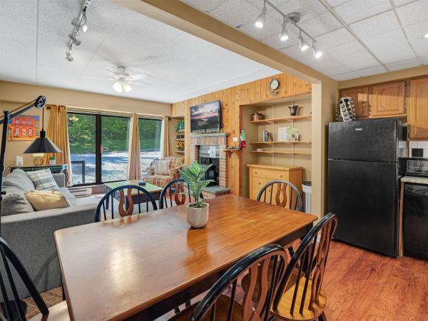 137 East Mountain Road