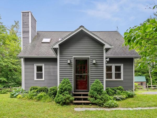 98 Leary Road