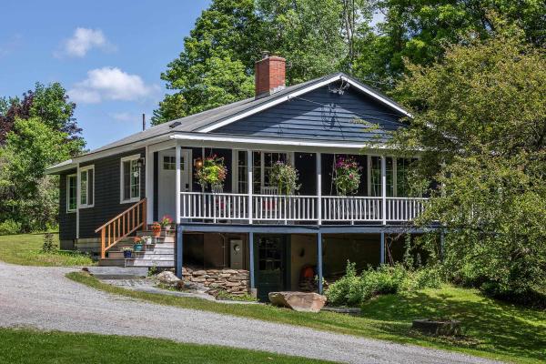 84 Lawrence Hill Road