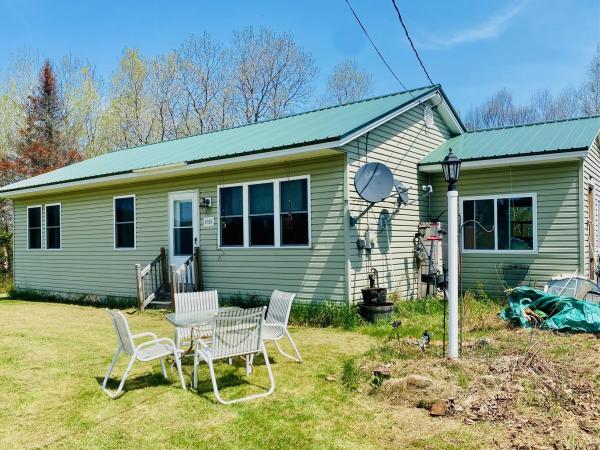1810 Route 102
