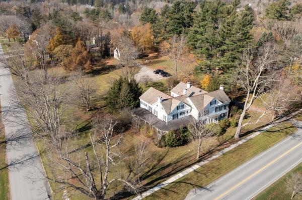 3309 3321 Main Street