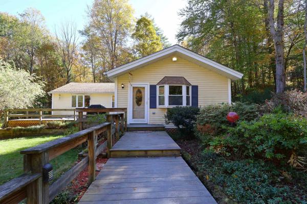 1001 Woodstock Road