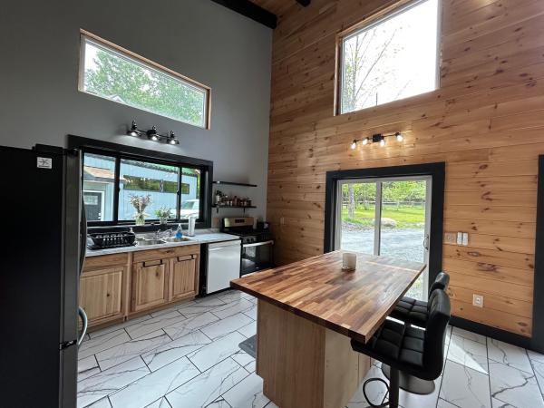 Single Family in Stannard VT